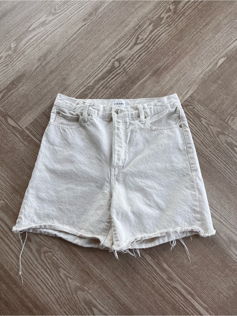 Frame Denim Off-White cream High-Rise Raw-Hem Denim Shorts